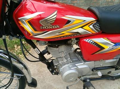 Honda CG 125 2025 Red LusSsh Febulus Gift For Honda Lovers!