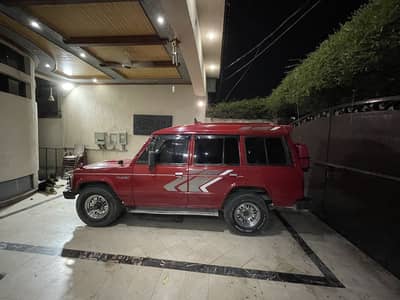 Mitsubishi Pajero 1991