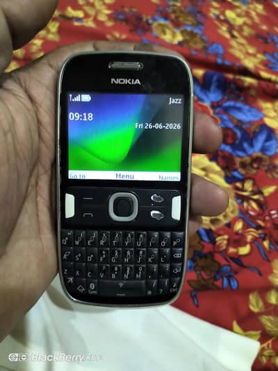 Nokia Asha 302 original condition 8/10 all mobile 100 % ok h