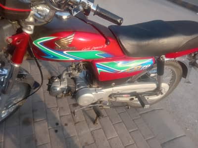 Honda CD 70 2018 model