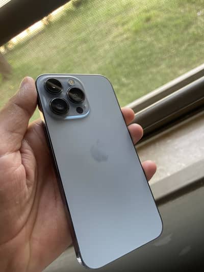 Apple iPhone 13 Pro