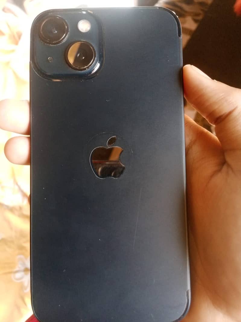 Apple iPhone 13 1