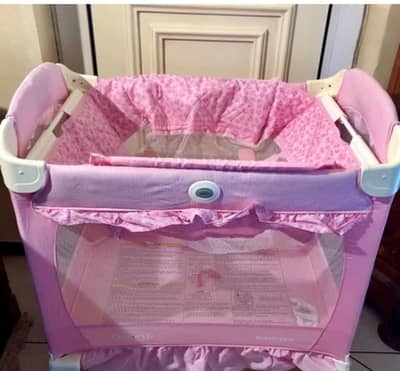 ​Original Graco Travel Lite Crib / Portable Playard (Pink) -
