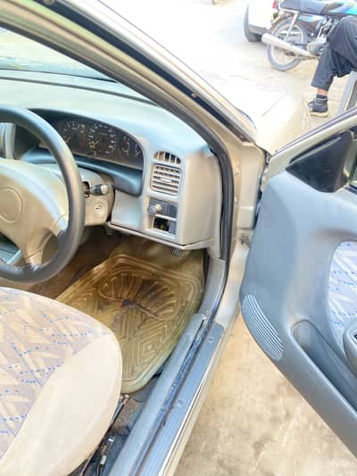 Suzuki Baleno 2005