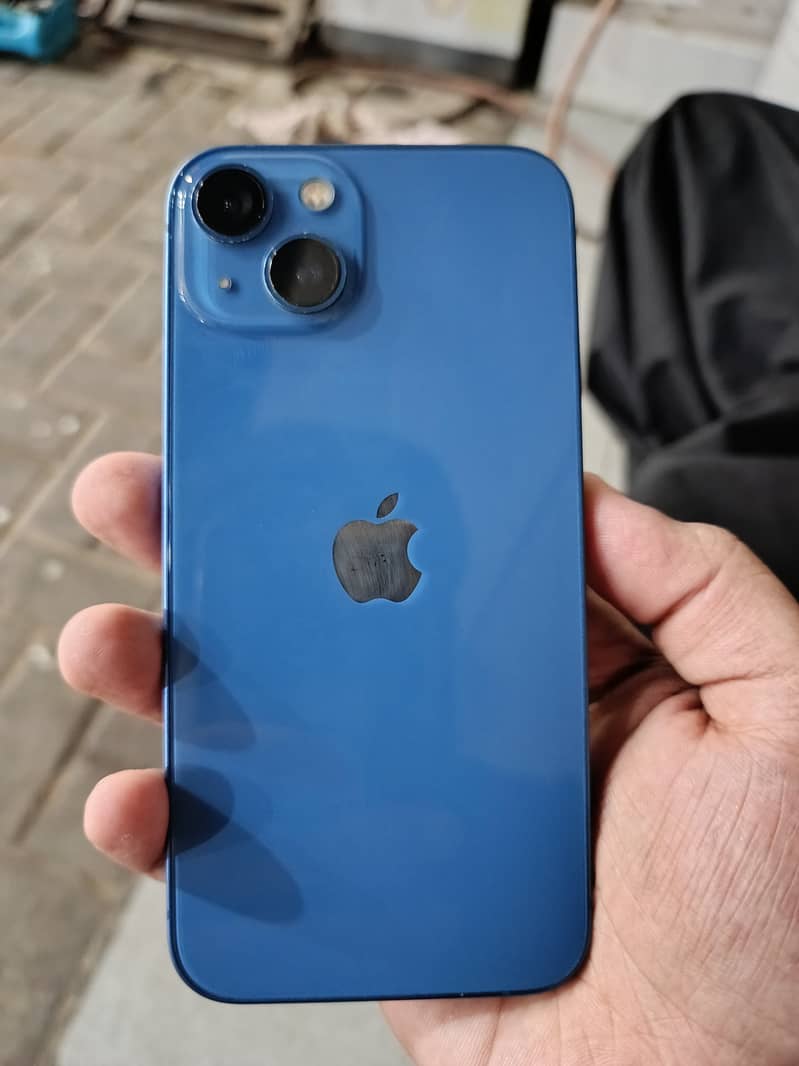 Apple iPhone 13 3