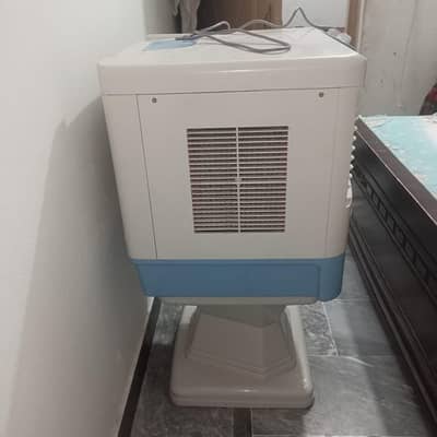Room cooler