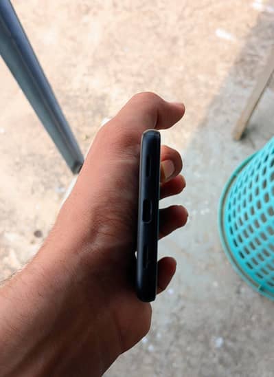 Pixel 4a ( 6-128 )