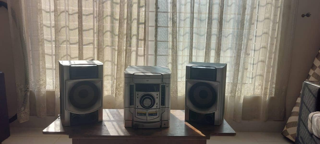 Sony deck speaker 0