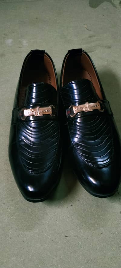 SHOES FOR MEN ONLY 1 TIME USED!