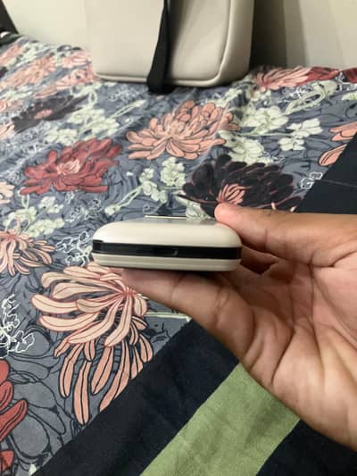 QMobile 4g ultra