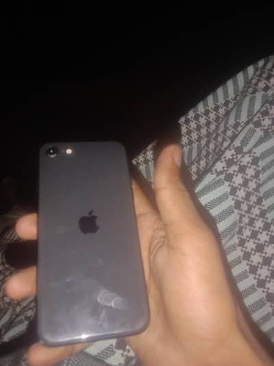 Apple iPhone SE
