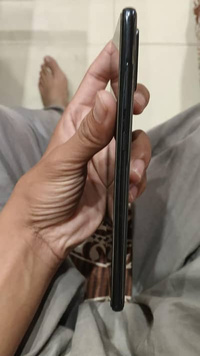 samsung galaxy A71 8/128GB PTA APPROVED with box