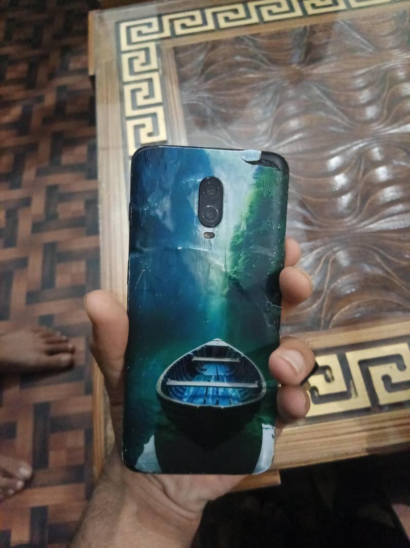 One Plus 6T 1
