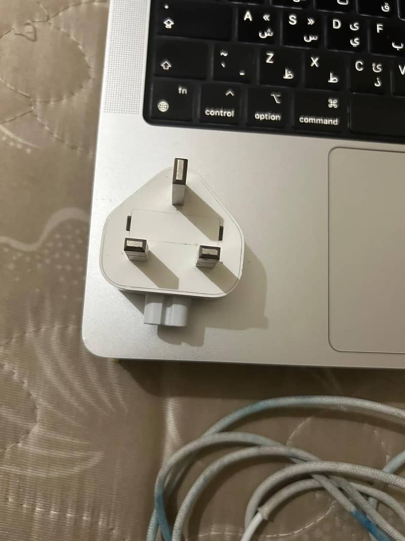 Macbook pro M3 10