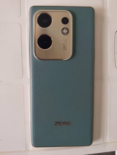 Infinix Zero 30
