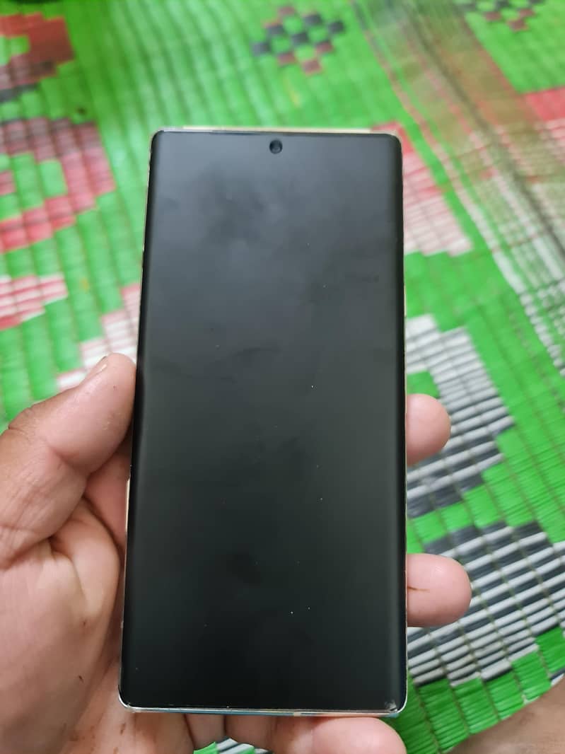 Google Pixel 6 Pro 2