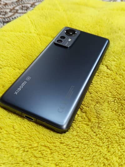 Xiaomi Mi 12