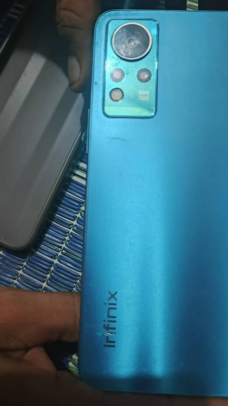 Infinix Note 11 1