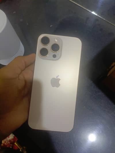 Apple iPhone 16 Pro Max