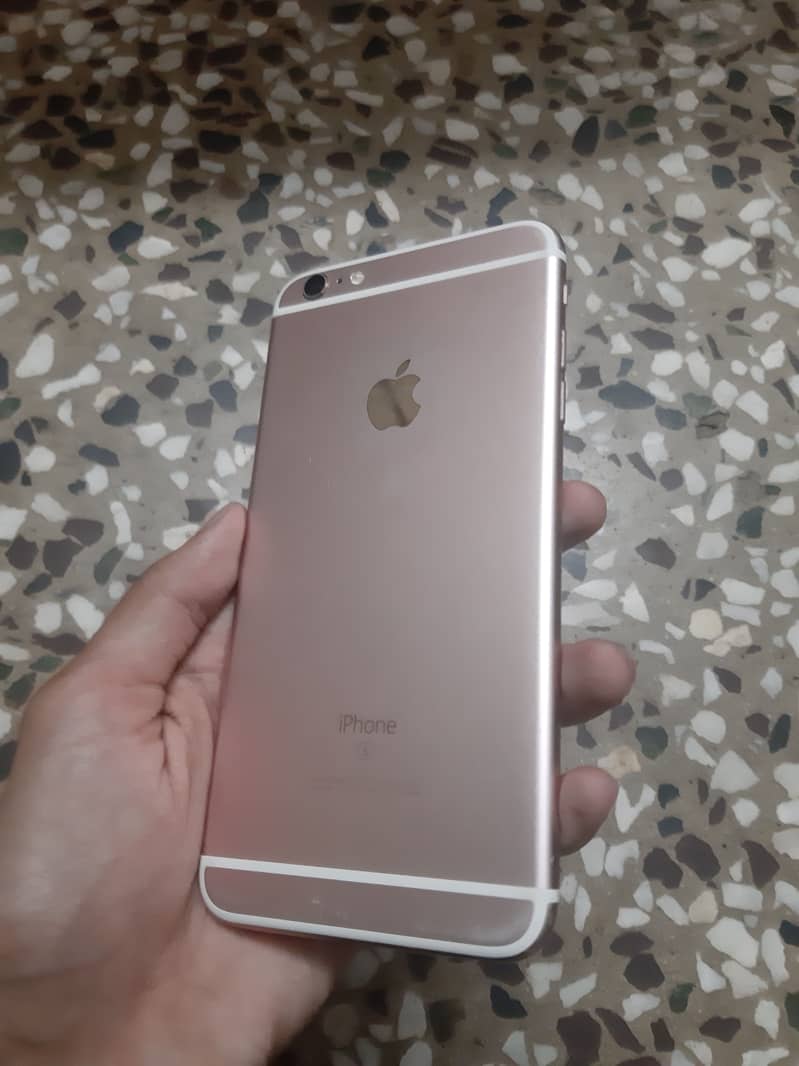 Apple iPhone 6S Plus 1