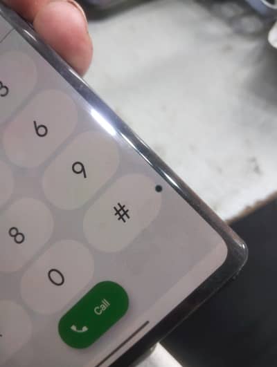 Google pixel 7pro minor dot