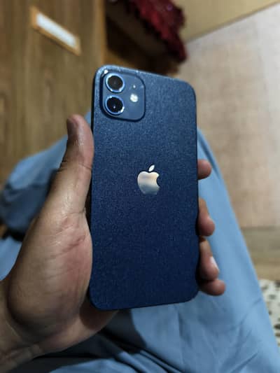 iPhone 12