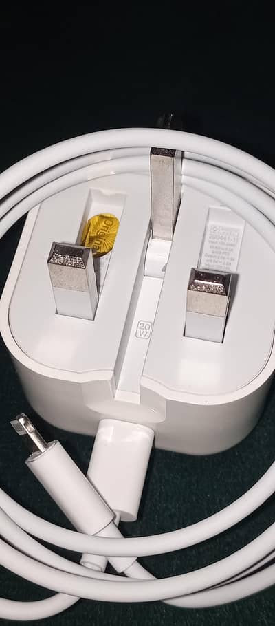 iphone original 20w charger