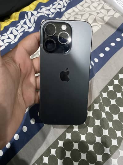 Apple iPhone 16 Pro