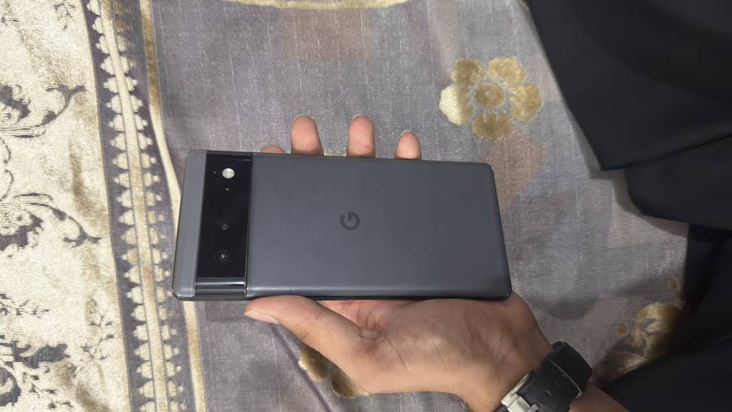 Google Pixel 6a 5