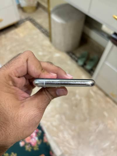 Apple iPhone 11 Pro