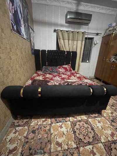 King Size Bed Without Mattress