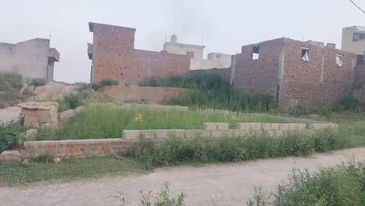 5 Marla corner plot for sale