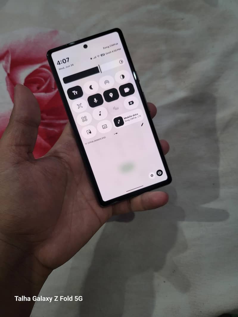 Google Pixel 7a 2