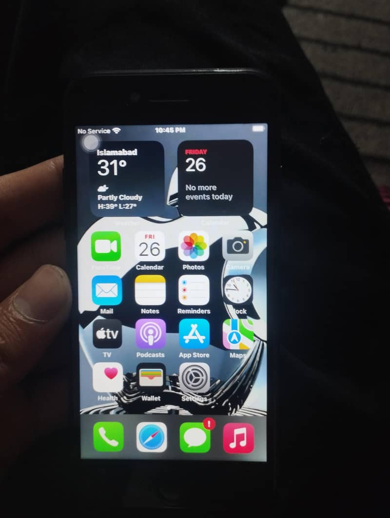 Apple iPhone 7 0