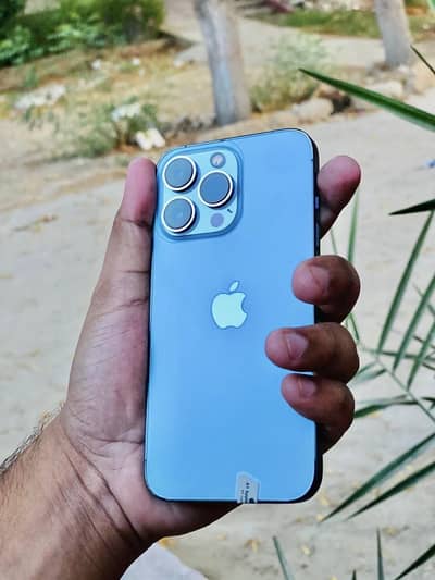 Apple iPhone 13 Pro