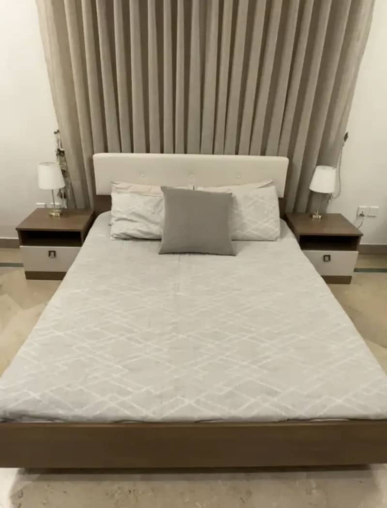 Bed Set (With side table, dressing table and study table) 0
