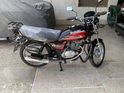 Suzuki gs 150 2026 model just 330km used