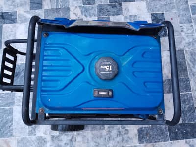 Ford Generator 2500W Running/3500W peak Excellent condition