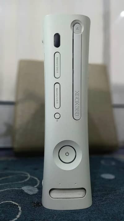 Xbox 360 Jailbreak with three controllers