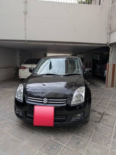 SUZUKI SWIFT DLX 1.3 MANUAL (TOP OF THE LINE)