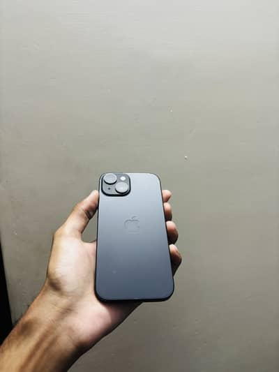 Apple iPhone 15