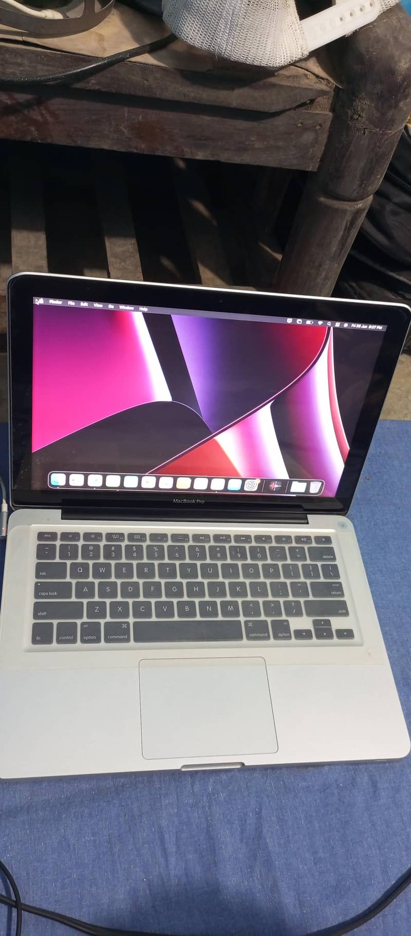Macbook Pro 2011 10