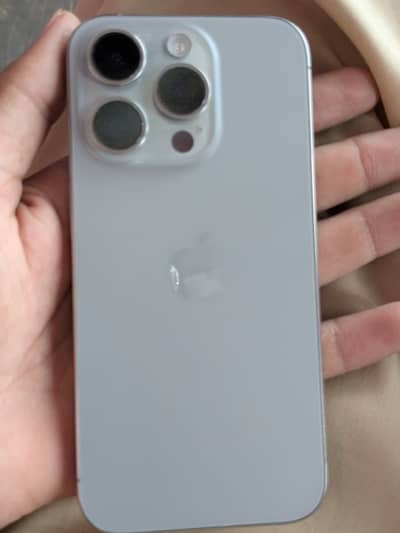 Apple iPhone 15 Pro