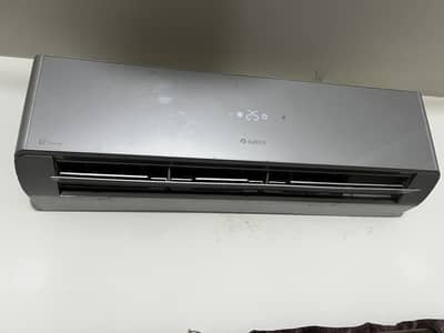 Gree Airy Series 1.5 Ton DC Inverter AC (Heat & Cool)