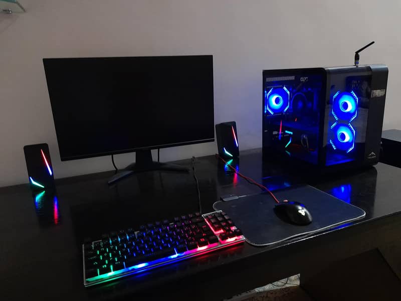 Complete Gaming PC Setup 0