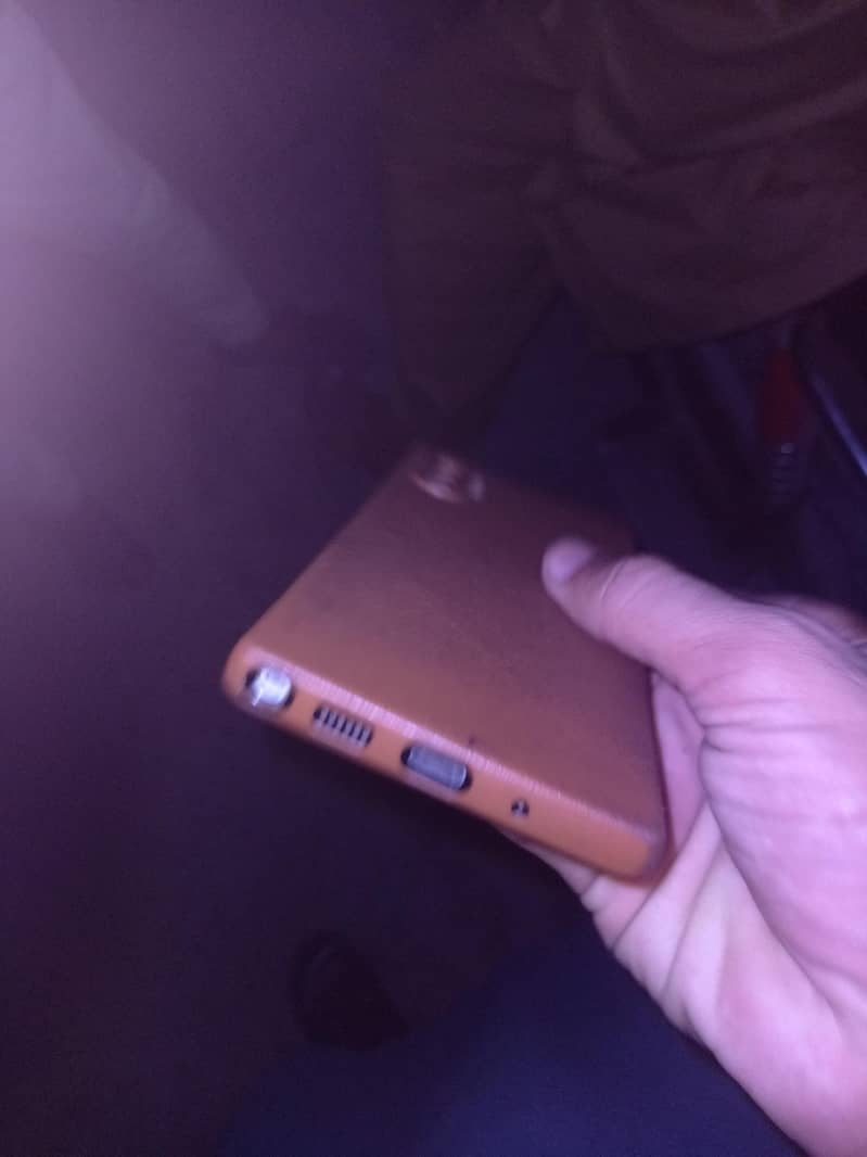Samsung Mobile Note 10 Plus 1
