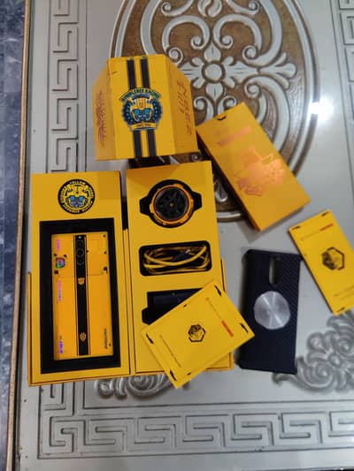 RedMagic 8S Pro Plus 28/512 Limited Bumblebee Edition