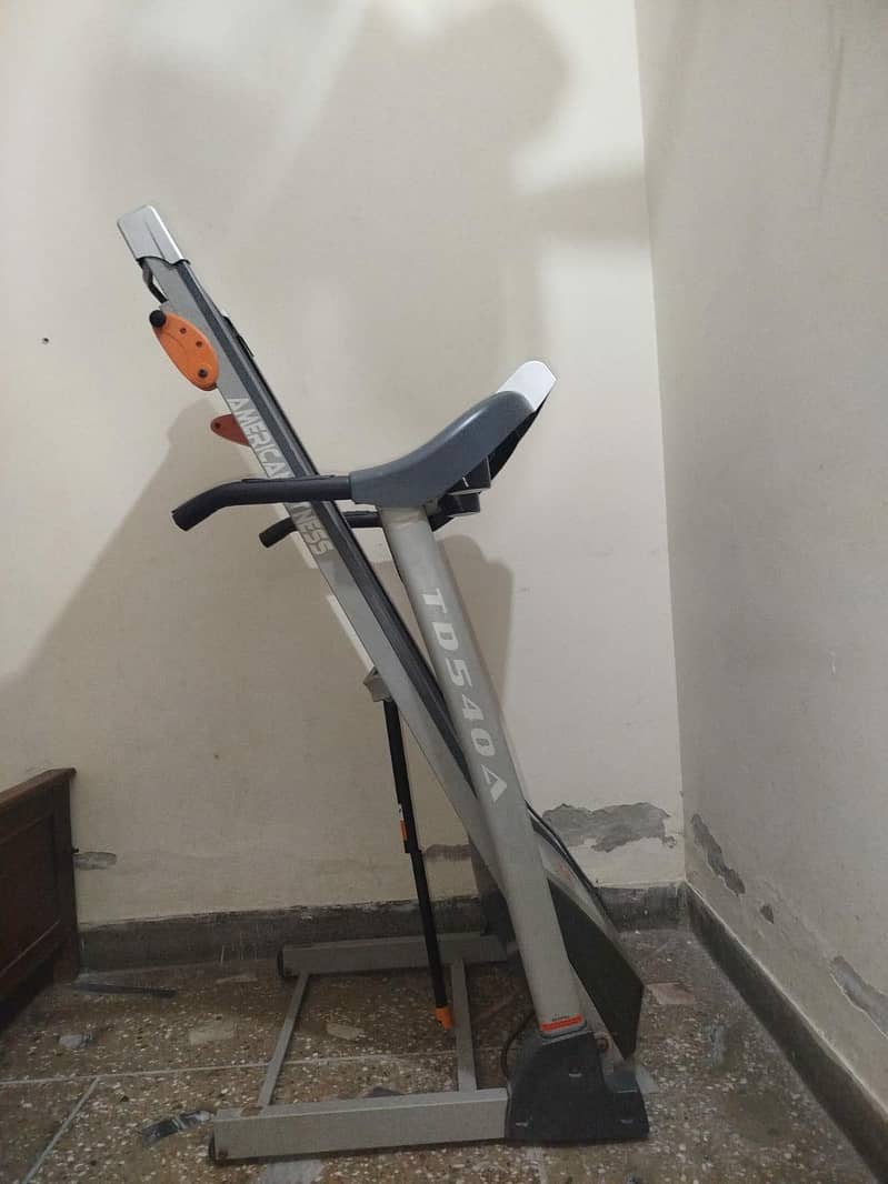 Treadmill 6