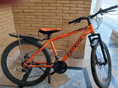 Gear bicycle only used 1 month like new 10/10 condition