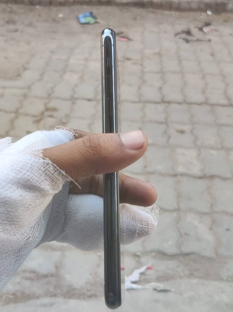 11 pro max 1